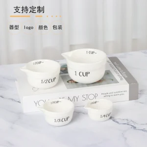 DM593 Measuring Cup