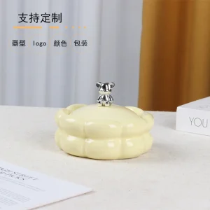 YT038 Ashtray