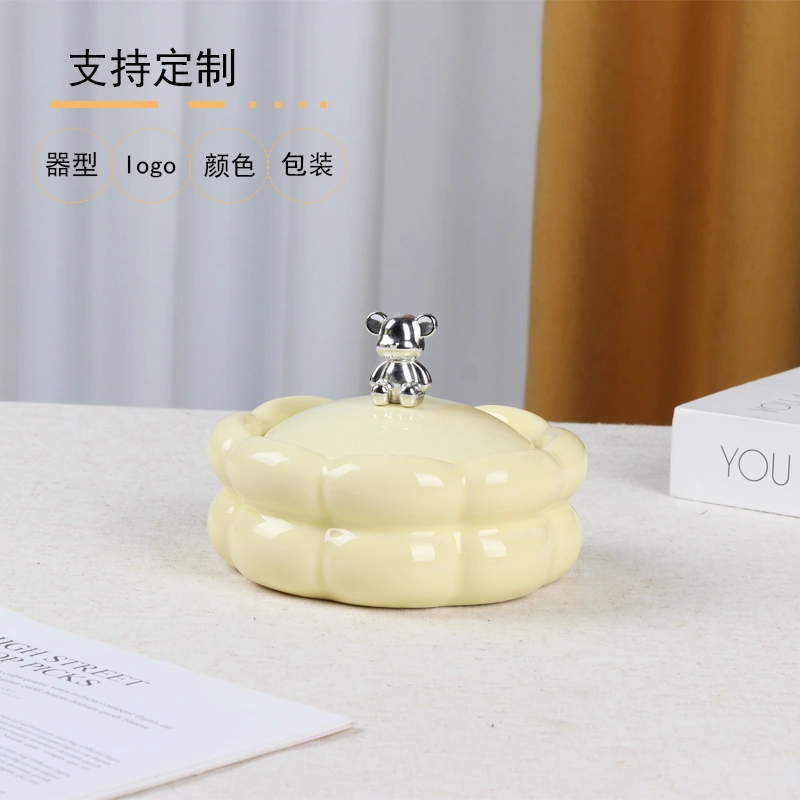 YT038 Ashtray