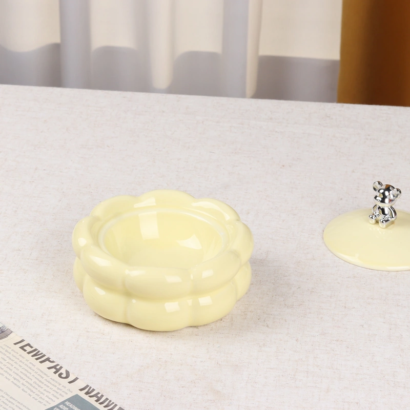 YT038 Ashtray - Image 7
