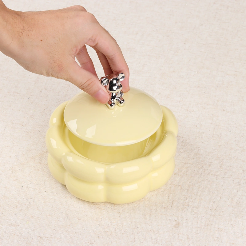 YT038 Ashtray - Image 5