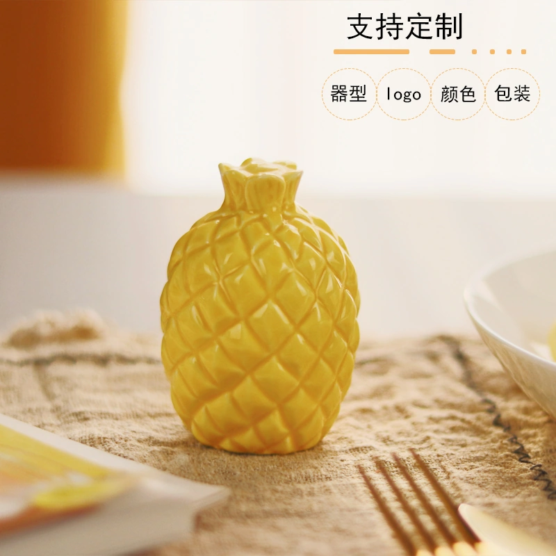 YT103 Pineapple Pepper Bottle