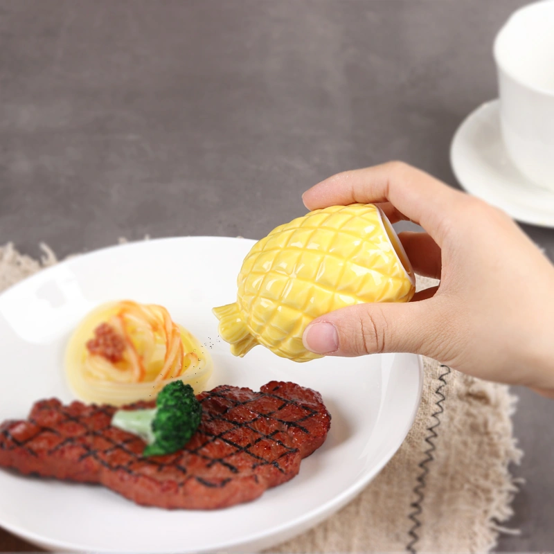 YT103 Pineapple Pepper Bottle - Image 6