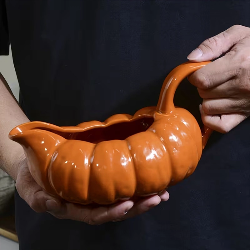 YT504 Pumpkin Sauce Boat - Image 8